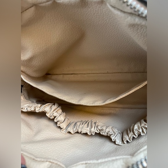 Louis Vuitton Trousse Toilette Pouch 23/Cosmetic Case - Picture 10 of 10